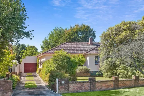 Property photo of 8 Lovelle Street Moss Vale NSW 2577