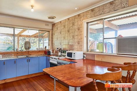 Property photo of 95 Burke Road Ferntree Gully VIC 3156