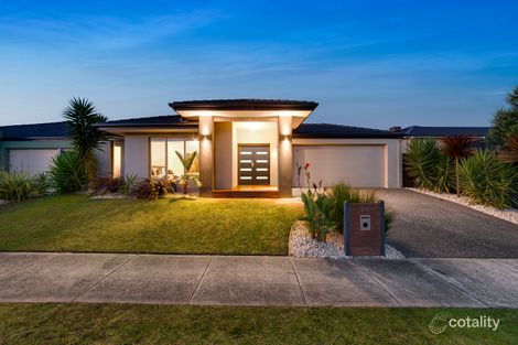 Property photo of 24 Crestway Drive Cranbourne North VIC 3977