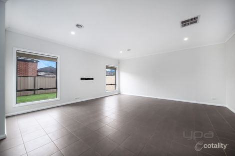 Property photo of 34 Katrina Drive Burnside Heights VIC 3023