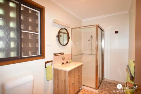 Property photo of 12 Victoria Road Beechworth VIC 3747
