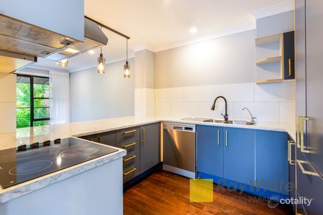Property photo of 2/15 Poinciana Crescent Bundall QLD 4217