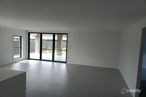 Property photo of 15 Bentwing Street Cliftleigh NSW 2321