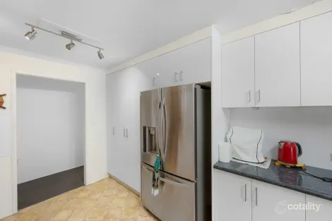 Property photo of 16 King George Street Mount Larcom QLD 4695