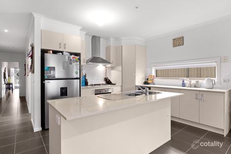 Property photo of 5 Quirk Road Pakenham VIC 3810