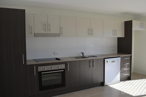 2/18 Mawson St, Redbank Plains, QLD 4301