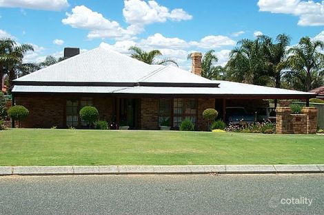 17 Cromford Way, Carine, WA 6020