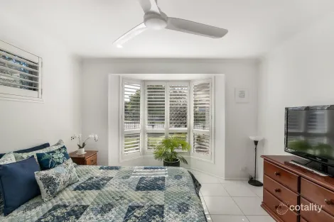 Property photo of 1/16 Jacaranda Drive Bongaree QLD 4507