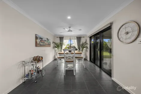 Property photo of 43 Parkland Drive Walloon QLD 4306