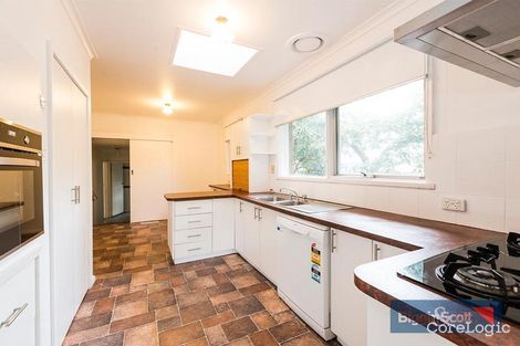 Property photo of 35 Cosham Street Brighton VIC 3186