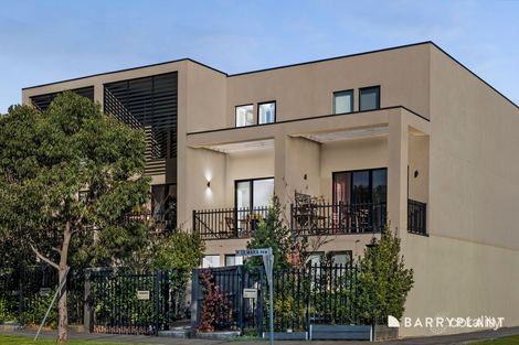 81 Ulmara Pkwy, Maidstone, VIC 3012