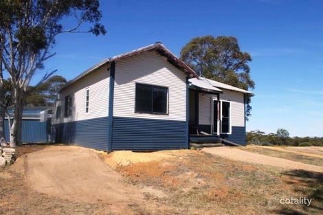 1107 Behanging North Rd, Calingiri, WA 6569