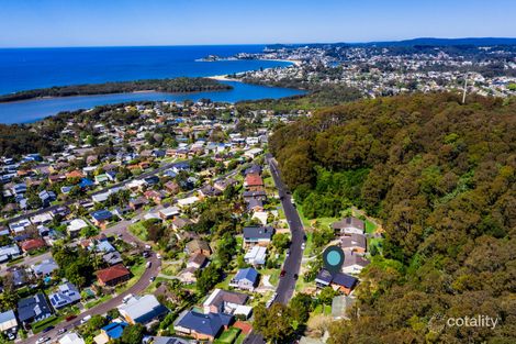Property photo of 61 Aldinga Drive Wamberal NSW 2260