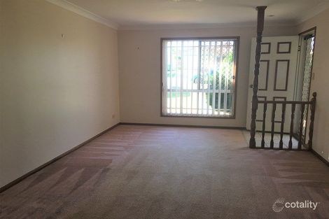 Property photo of 44 Gainsborough Drive Glenvale QLD 4350