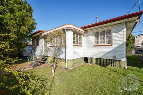 Property photo of 33 Easton Street Silkstone QLD 4304