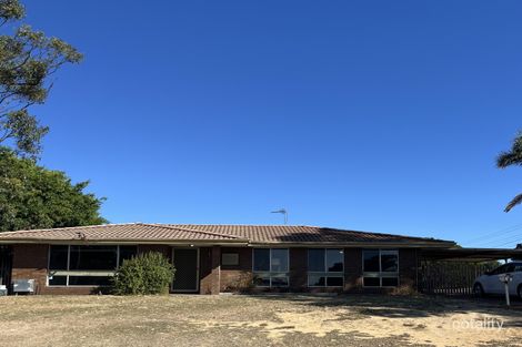 Property photo of 2 Maddox Place Parmelia WA 6167