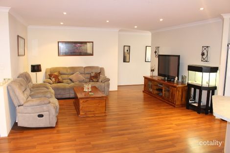 Property photo of 27 Pomera Drive Byford WA 6122