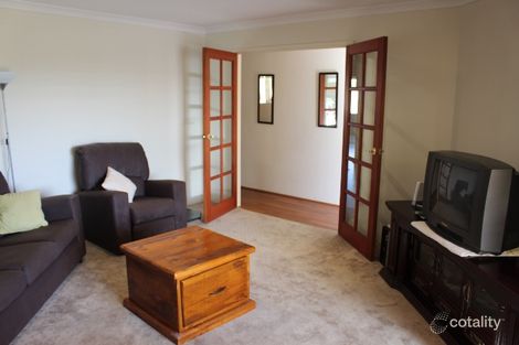 Property photo of 27 Pomera Drive Byford WA 6122