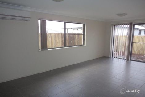 Property photo of 2/10 Reserve Road Cranley QLD 4350