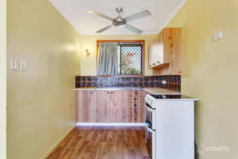 Property photo of 3/7 Damian Crescent Kearneys Spring QLD 4350