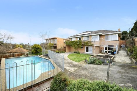 Property photo of 29 Warrigal Road Surrey Hills VIC 3127