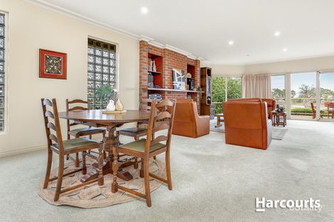 Property photo of 11 Newman Court Berwick VIC 3806