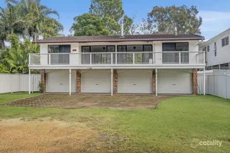 1 Dolphin Ct, North Shore, NSW 2444