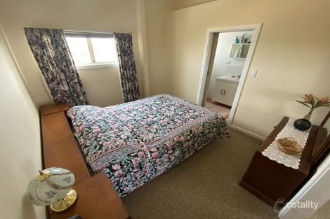 8 Whytwater Dr, Westall, SA 5680