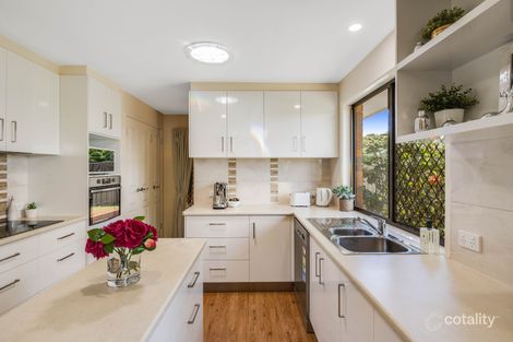 Property photo of 33 Champagne Crescent Wilsonton Heights QLD 4350