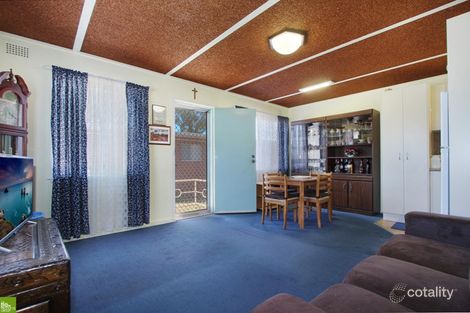 Property photo of 1/13 Pine Crescent Coniston NSW 2500