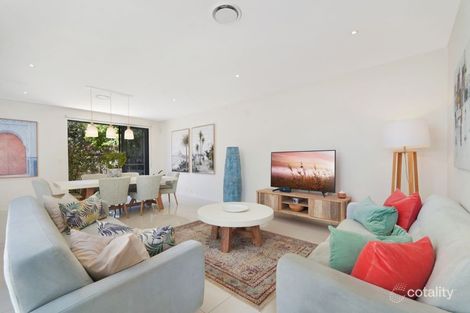 Property photo of 2665 The Address Hope Island QLD 4212