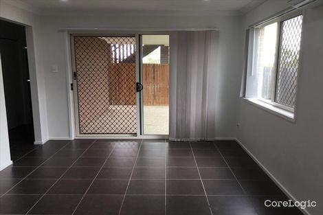 Property photo of 2/10 George Rant Court Goodna QLD 4300