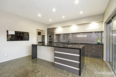 Property photo of 10 Oakes Place Golden Square VIC 3555