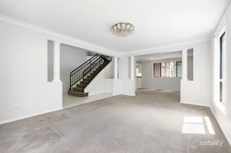 Property photo of 18 Bannister Drive Erina NSW 2250