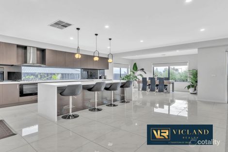 Property photo of 4 Lowe Drive Doreen VIC 3754