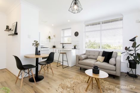 18/17 Adelphi Tce, Glenelg North, SA 5045