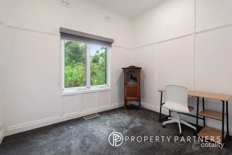 Property photo of 135 Barak Drive Launching Place VIC 3139