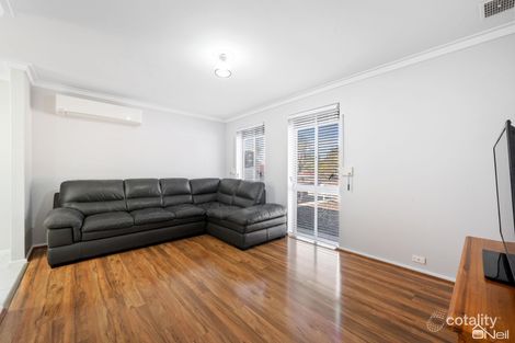 Property photo of 22 Cressida Way Camillo WA 6111