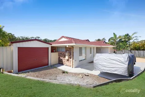 4 Galapagos Way, Pacific Pines, QLD 4211