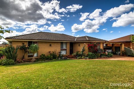 Property photo of 4 Salamaua Place Glenfield NSW 2167