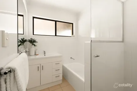 Property photo of 68 Kindra Avenue Karana Downs QLD 4306