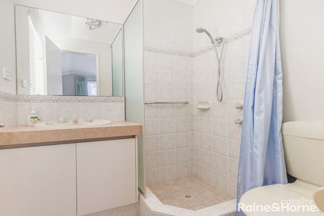 Property photo of 8 Canterbury Terrace Meadow Springs WA 6210