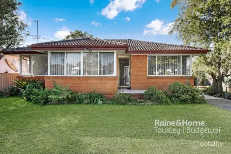 38 CROSSINGHAM ST, CANTON BEACH, NSW 2263