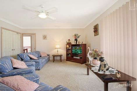 Property photo of 2/304 Parkland Crescent Lavington NSW 2641