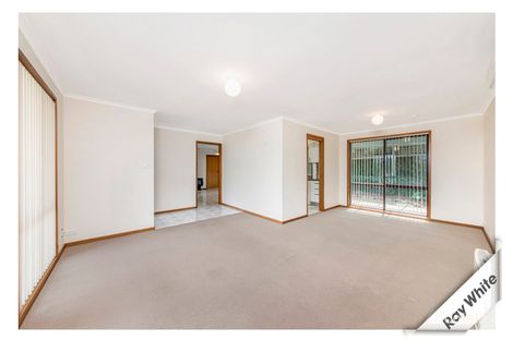 Property photo of 32 Crest Park Parade Queanbeyan West NSW 2620