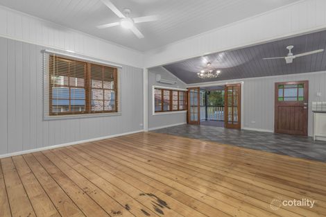 Property photo of 1/160 Fairfield Road Fairfield QLD 4103