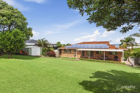 Property photo of 32 Beaconsfield Drive Burleigh Waters QLD 4220