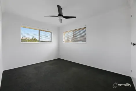Property photo of 8 Hopbush Street Palm Beach QLD 4221