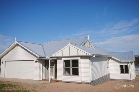 42 Villeneuve St, Alexandra, VIC 3714