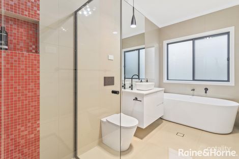 Property photo of 23 McGowan Crescent Googong NSW 2620